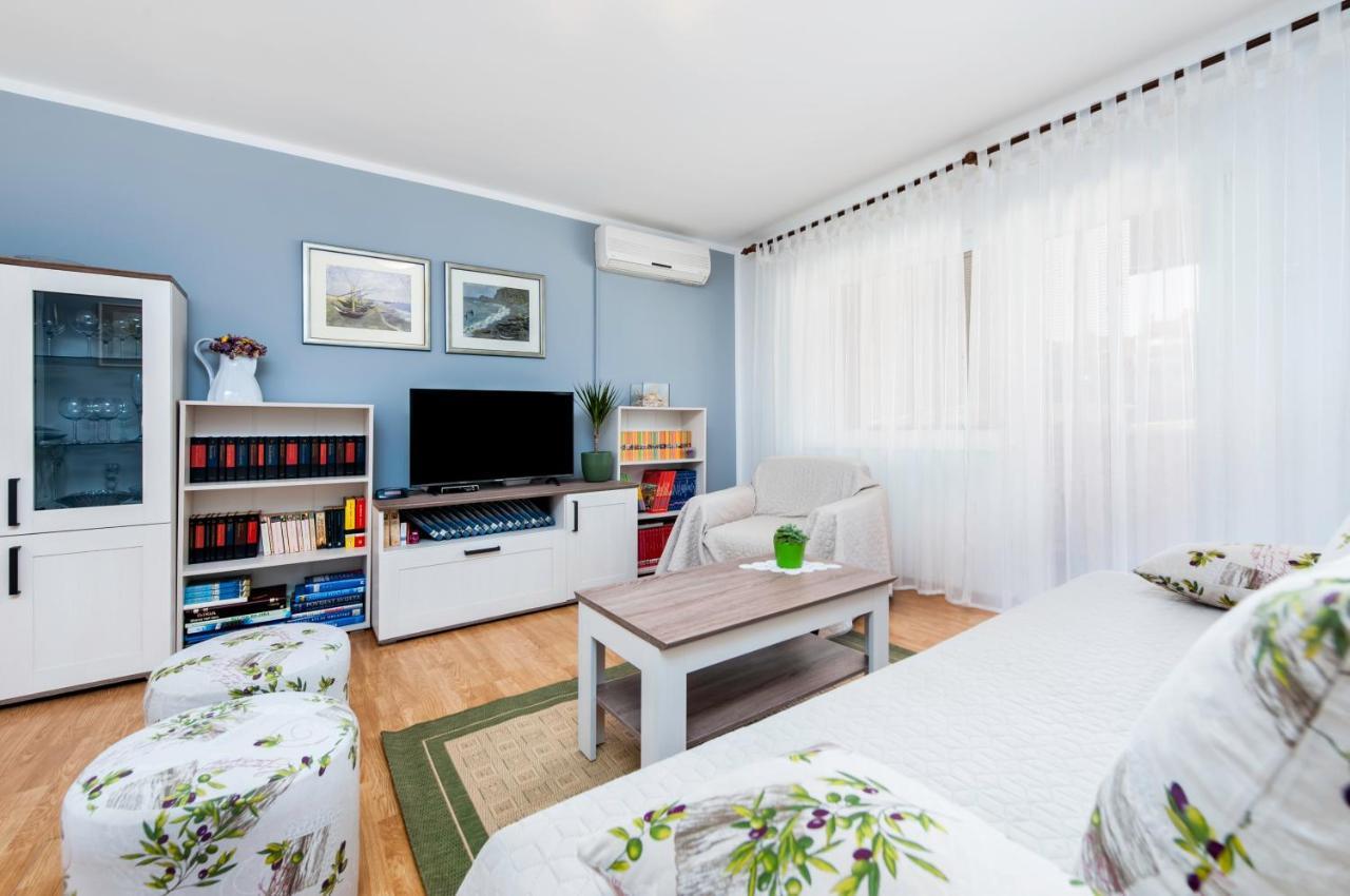 Apartman Oly Rovinj Exterior photo