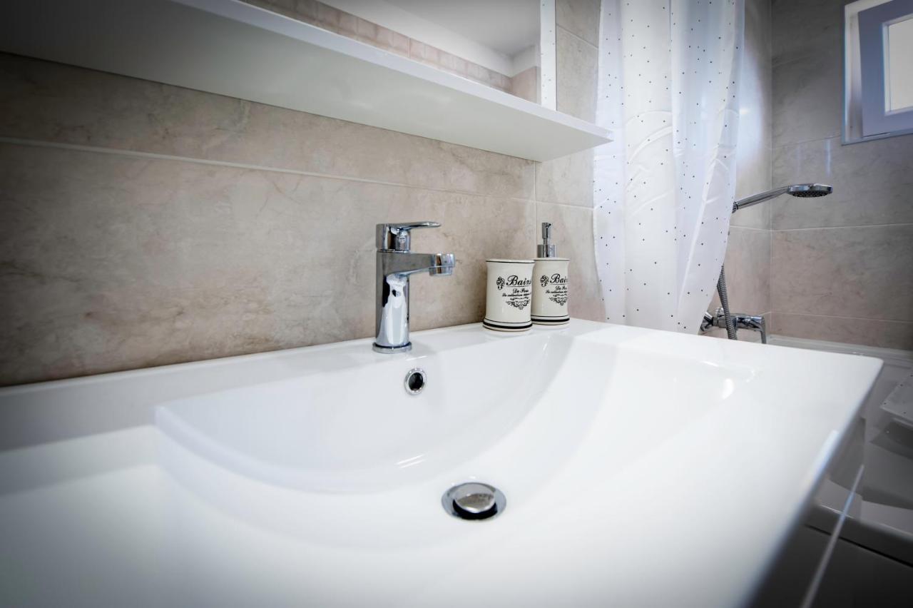 Apartman Oly Rovinj Exterior photo