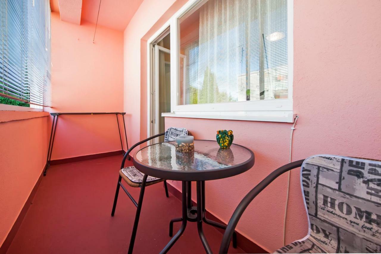 Apartman Oly Rovinj Exterior photo